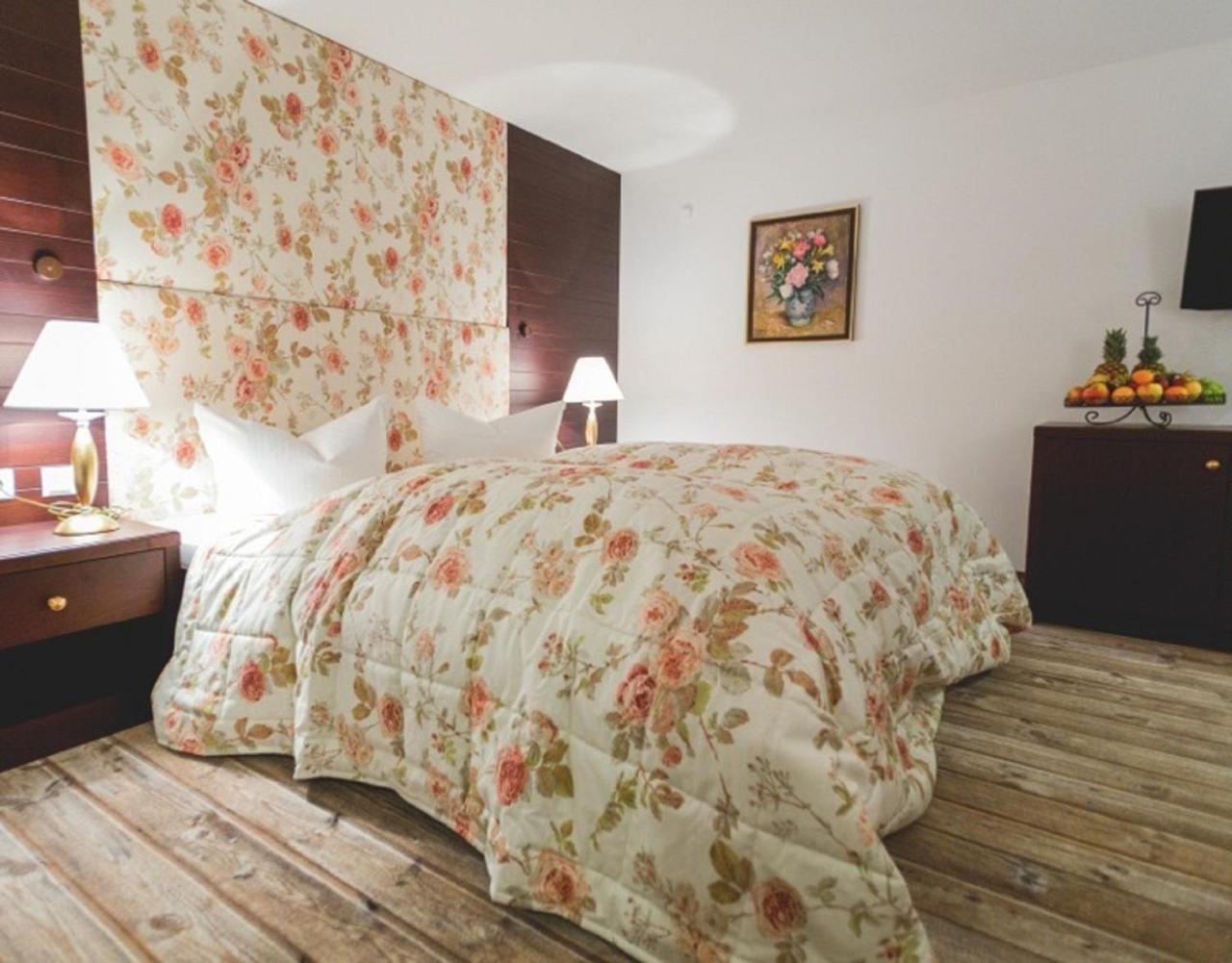 Hotel Forsthaus Woernbrunn Grünwald Habitación foto